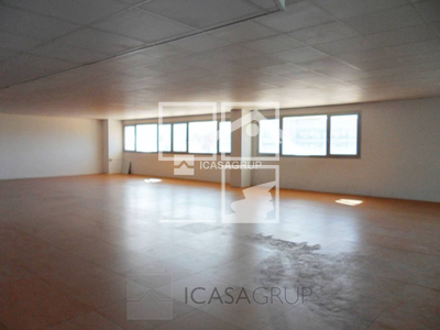 Local en Avenida CERDANYOLA   A LOCAL 15, Sant Cugat del Vallès Barcelona